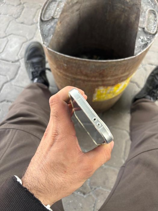 Poco X8 Pro 12/512 ГБ на обмен