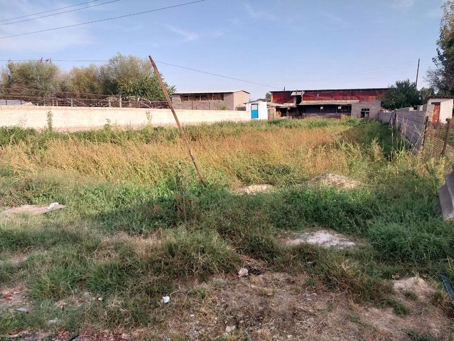 Продаю дом в хорошем состаянии газ свет вода есть без проблем