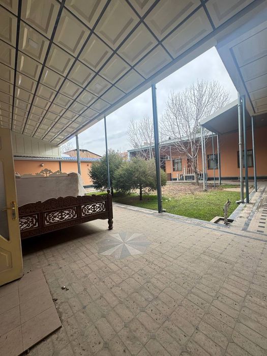 Не далеко от посольства США сдаётся Участок 12сото 12 комнат в аренду