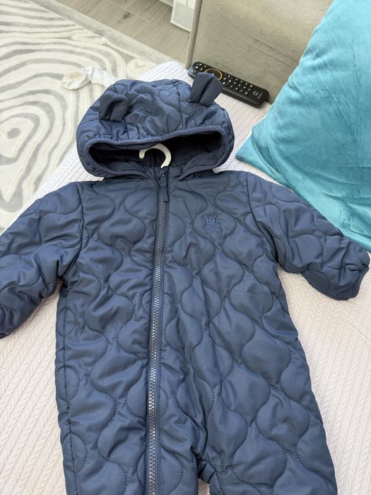 Продам комбинезон осенний