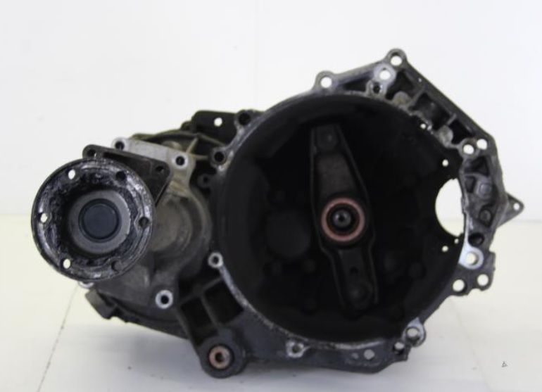 cutie viteze manuala vw t4 1.9 tdi 2000 dql