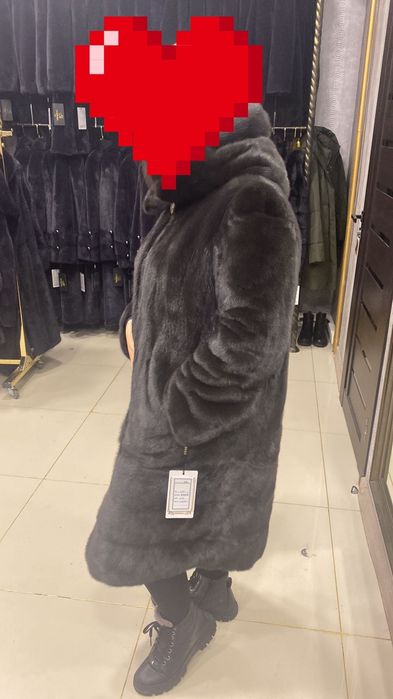 Продам норковую шубу