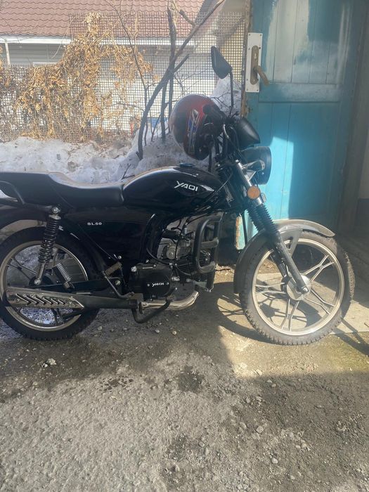 Мотоцикл YAQI , модель SL50
Черный цвет,