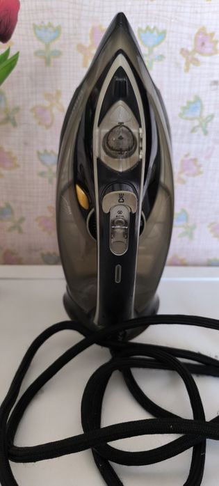 Утюг  Phillips .