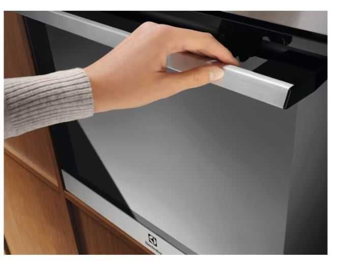 Cuptor electric Electrolux EOM3H00X Serie 700 Air Fry 59 cm - inox / negru