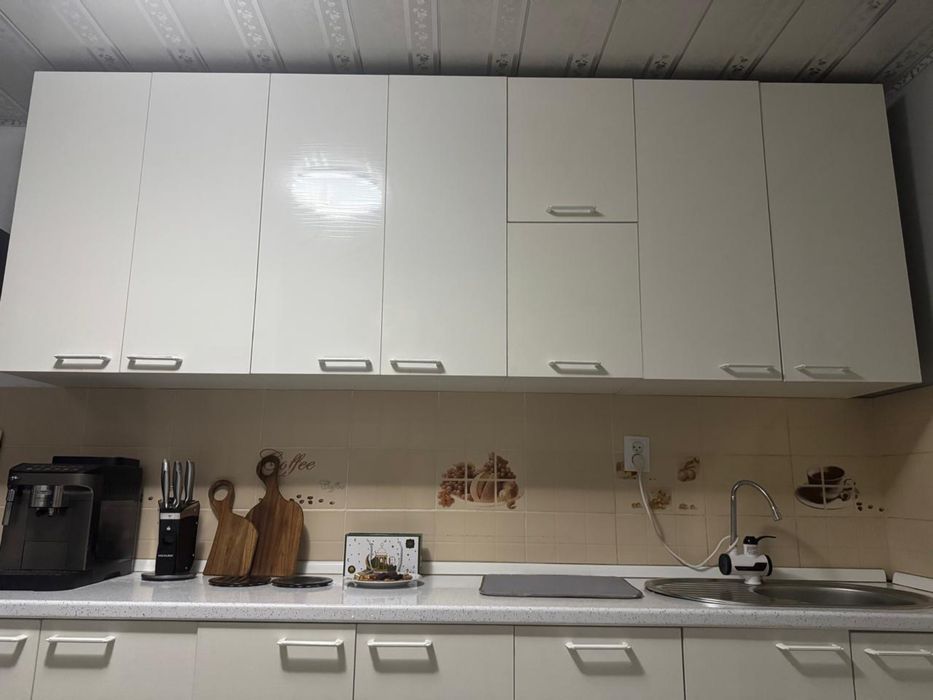 Кухня Б/У сатылады продается