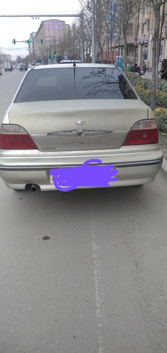 Нексия 1 сотилади