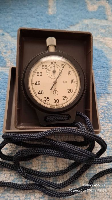 Продам секундомер