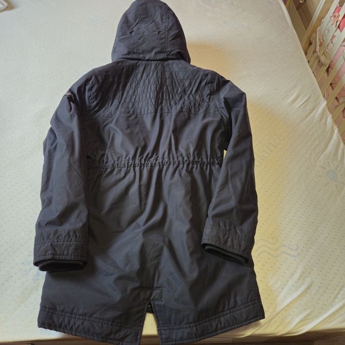 Яке парка Abercrombie.
Цена 40 лв.