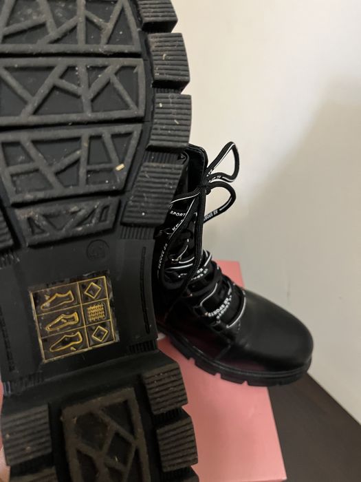 Дамски боти/ботуши