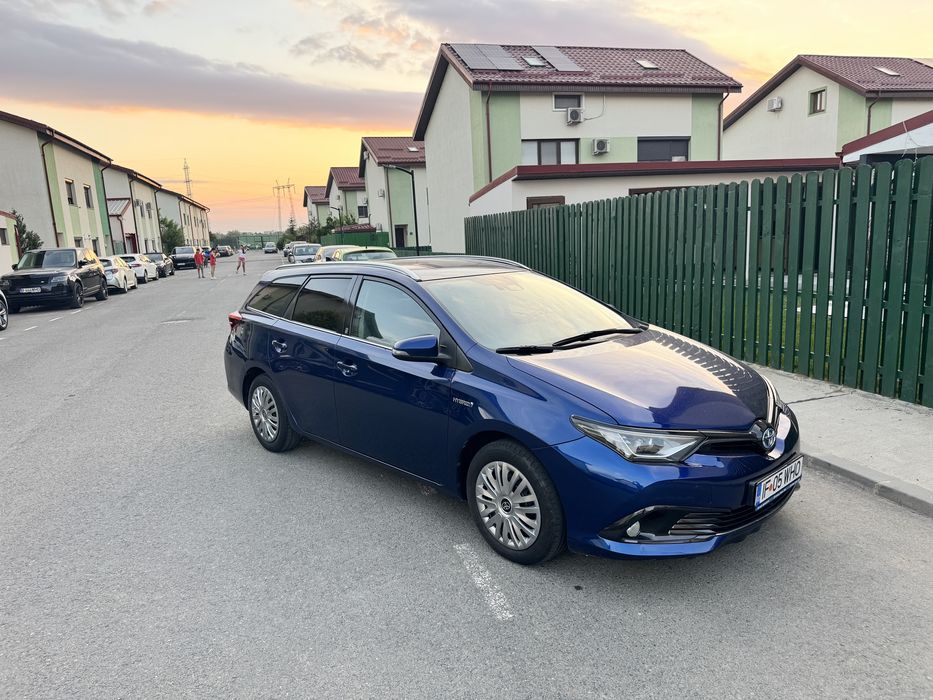 TOYOTA Auris 2018 — imagine 2