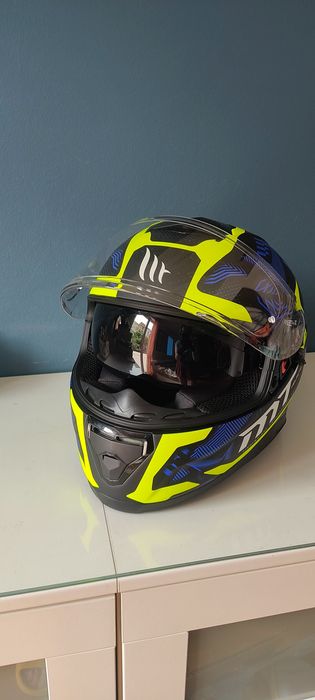 Каска за мотор MT Thunder3 SV, размер М