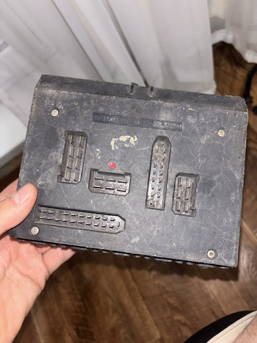 Продам Блок предохранителей