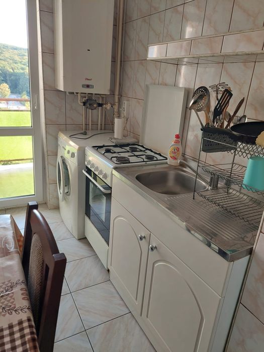 Inchiriez apartament 3 camere manastur