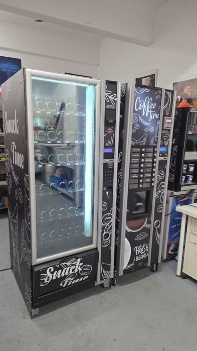 Vitrina automata Necta