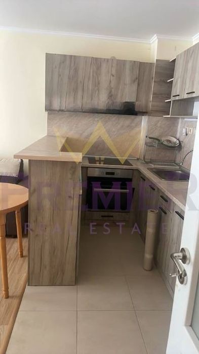 Продава се Тристаен апартамент в Несебър - 83 кв.м за 953 €/кв.м - Снимка #2