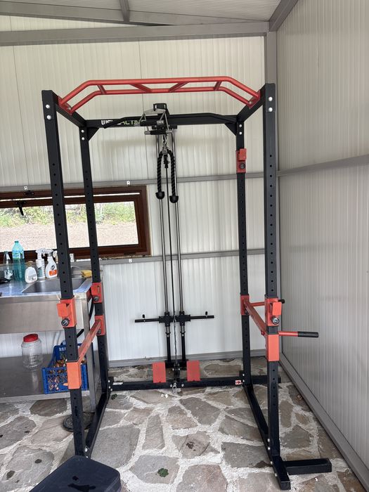 Мултифункционална Силова Клетка (Power Rack)