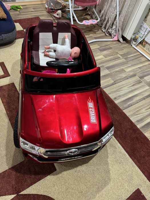 Электромобиль детский