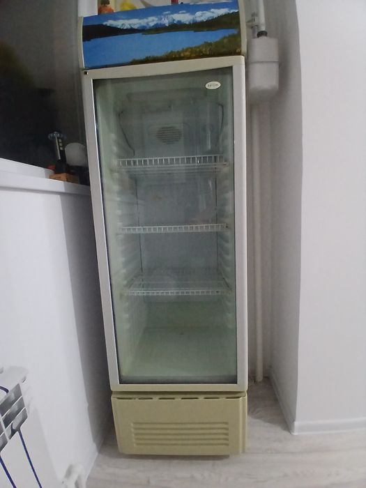 Продам холодильник
