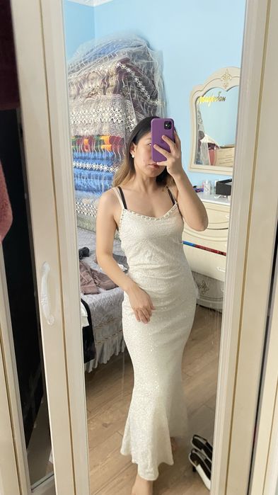 Платье белый 42-44 размер с