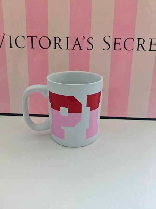 Victoria's Secret оригинална бяла кросбоди чанта/портмонета