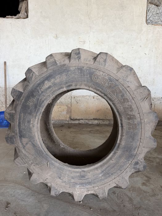 Гуми BKT 15.5/80-24 (400/80-24) 16PR GRIP STAR TL