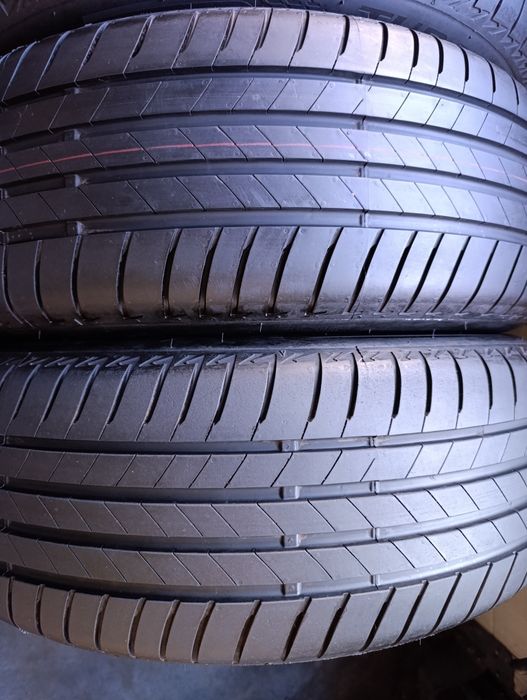Anvelope de vara 215 60 17 Bridgestone dot 2021 demo fără uzura