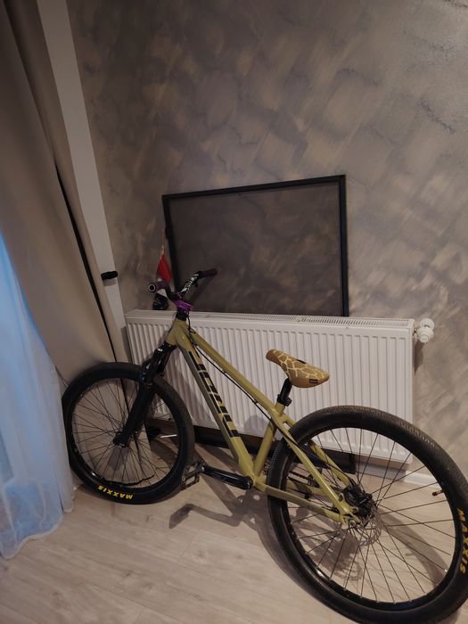 Vând Dirt Jumper Drag