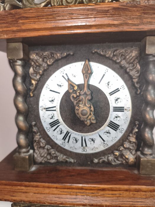 Холандски стенен часовник