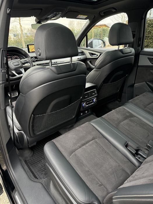AUDI Q7 3.0 TDI Quattro Tiptronic 5 Locuri
