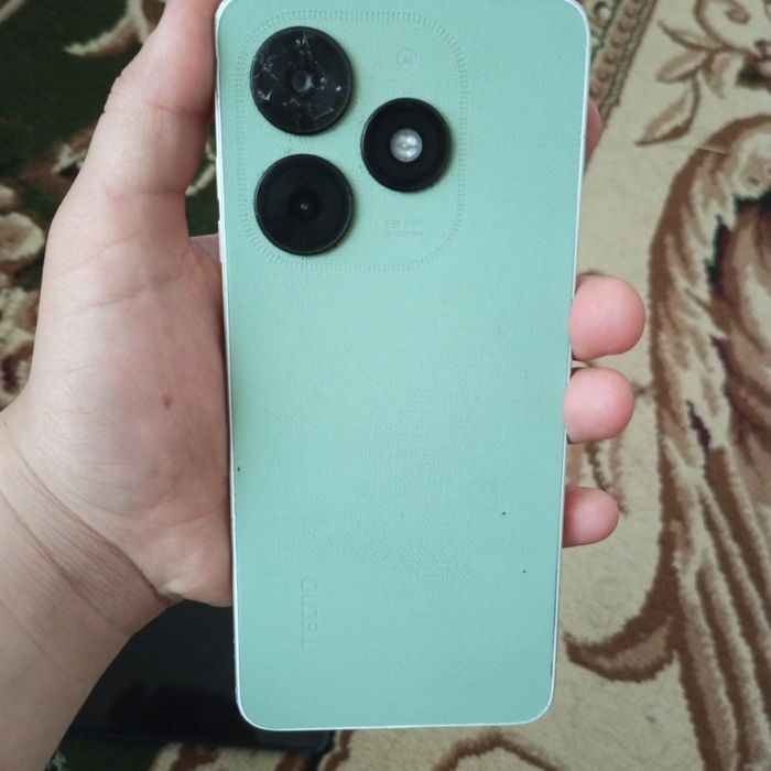 tecno spark go 2024