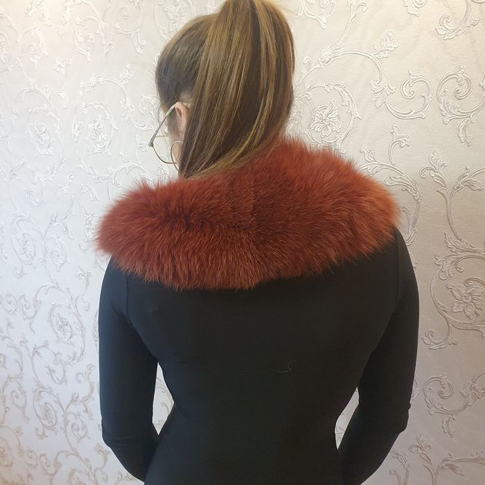 Яка естествена кожа лисица внос от Гърция, чисто нова