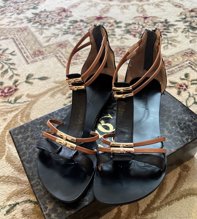 Basconi Босоножки 40размер