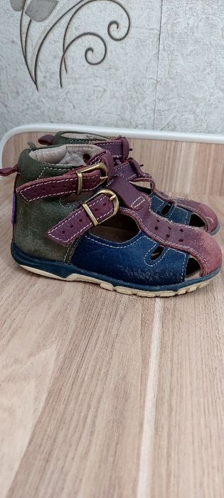 Детские ортопедические кожанные басаножечки,25 размер.