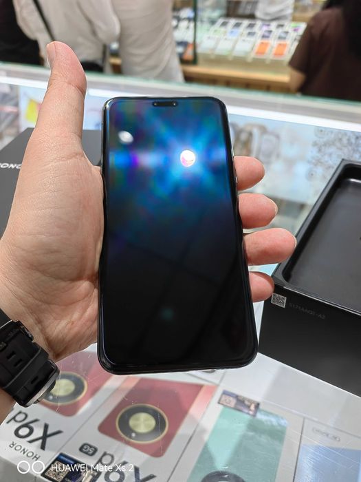 Honor Magic 7 Pro 5G 12/512GB в отличном состоянии полный комплект!