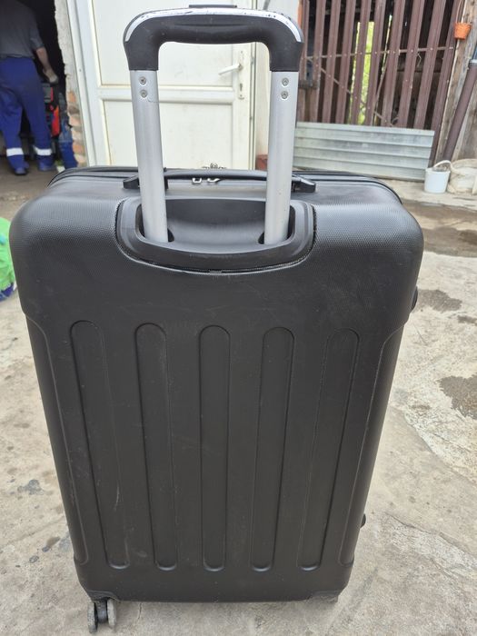 5 Genți trolere XXL și mici