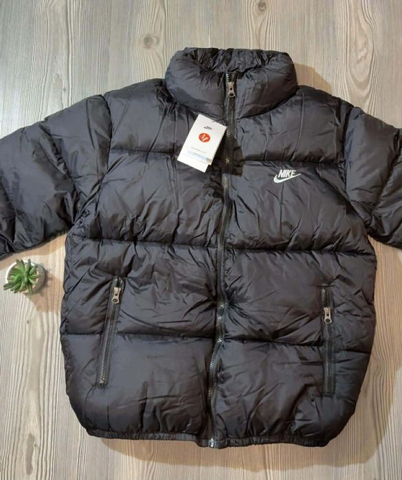 Nike geci puffer marima  femei