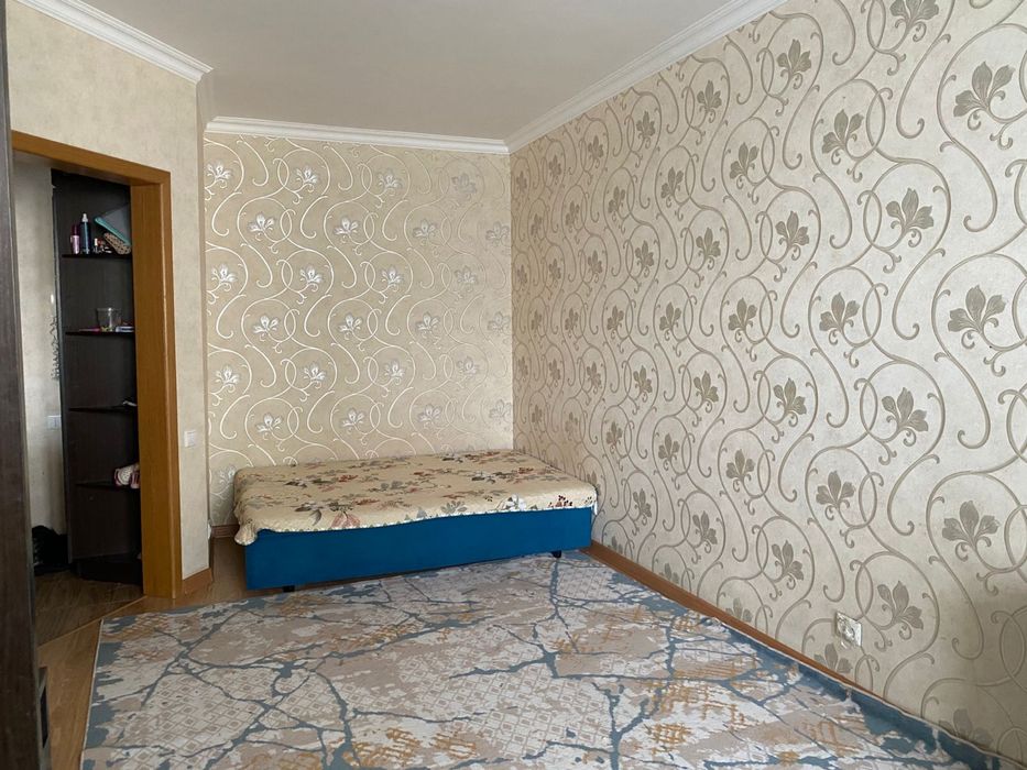 Нужна квартирантка  на подселение 1 комн квартиру