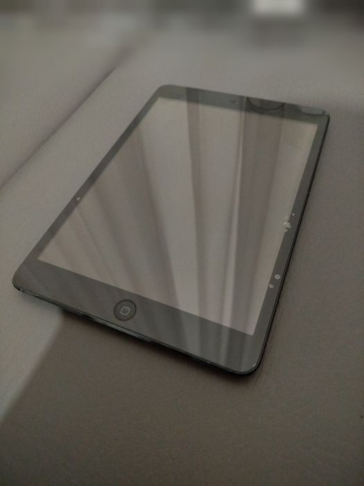 Ipad 4mini Ideal holatda