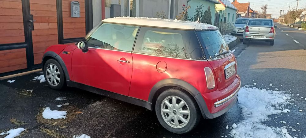 Minnie Cooper 1.6 benzină
