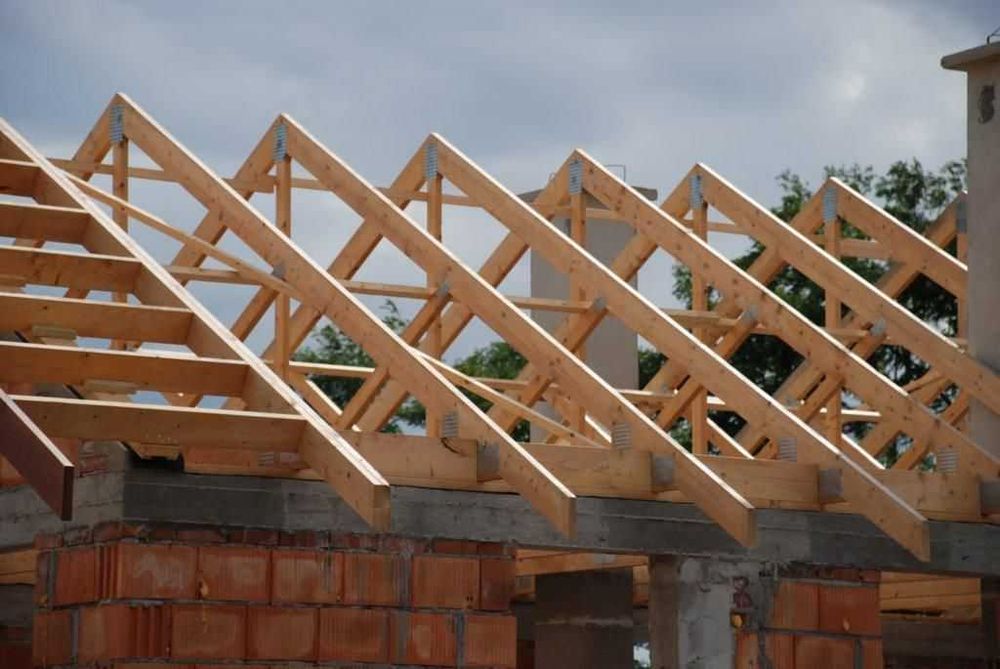 Montaj si Reparatii Acoperisuri Case, Blocuri si alte constructii