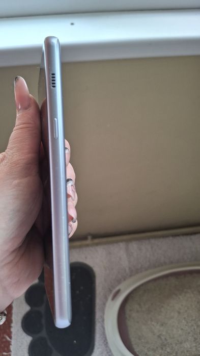 Samsung galaxi A8 2018  duo VAND