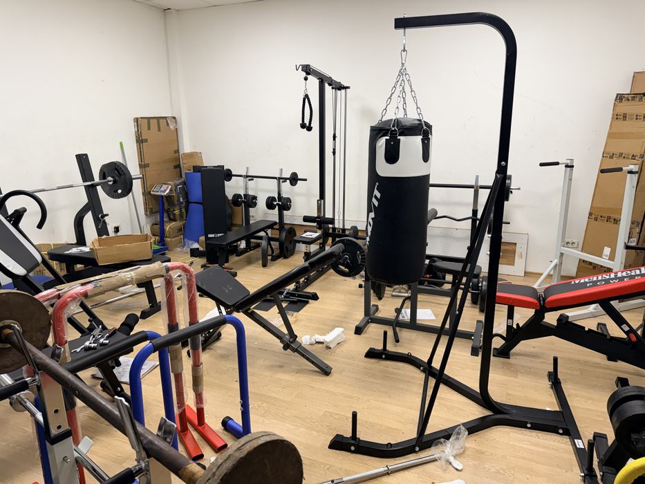 Gantere+bara Haltera reglabile noi total 32 kg+alte Echipamente d sala