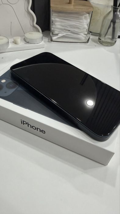 Продам Iphone 13 128 gb