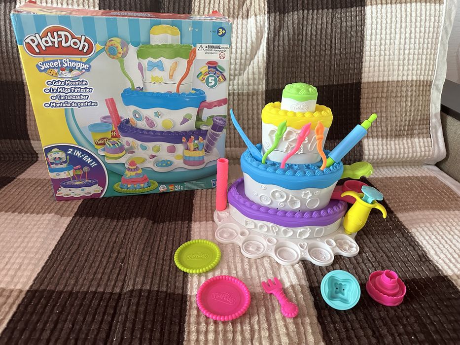 Play Doh для лепки.
