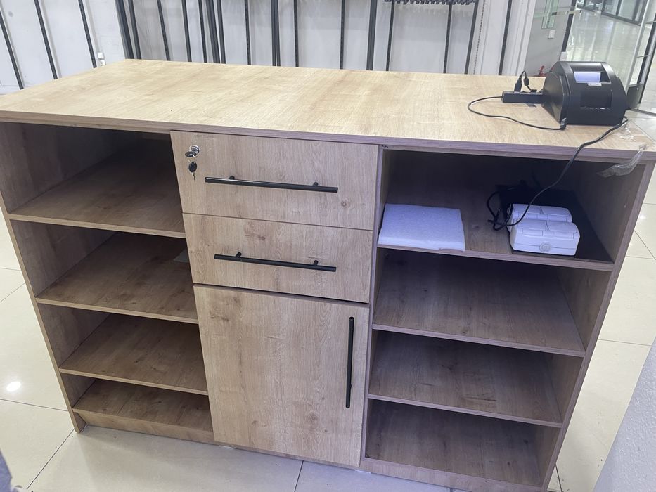 Продам оборудование для бутика.