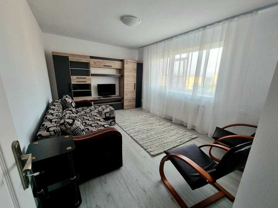 De închiriat apartament 2 camere decomandat, 55 mp, renovat, Bd. Nicolae Bălcescu, Deva