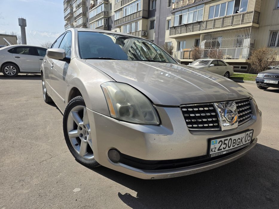 Nissan Maxima 2004