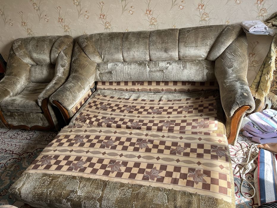 Диван и кресло самовызов