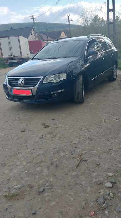 Vând Pasat b6. ..